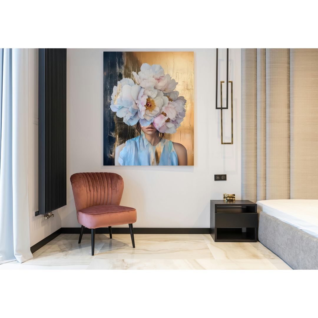 Cuadro Mujer Flor Blanca